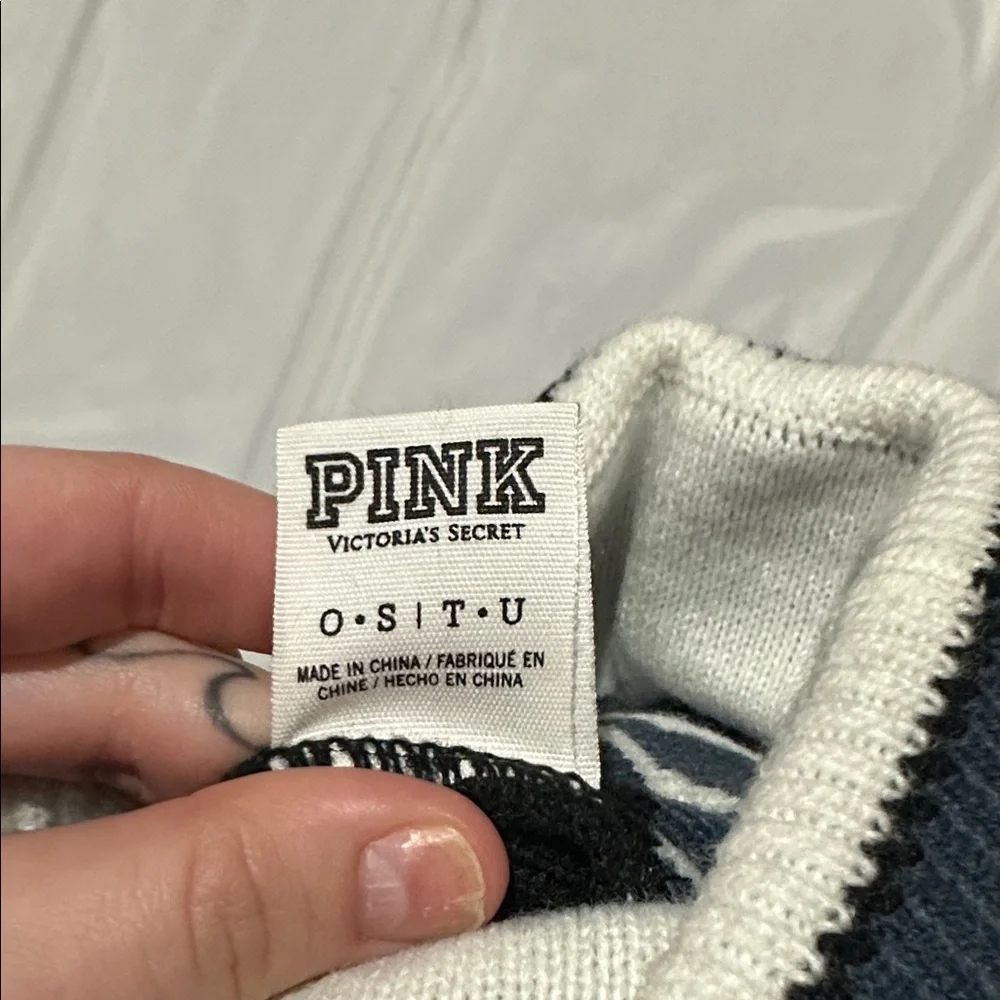 PINK Victoria's Secret Kids Pom-Pom Beanie - Blue and White